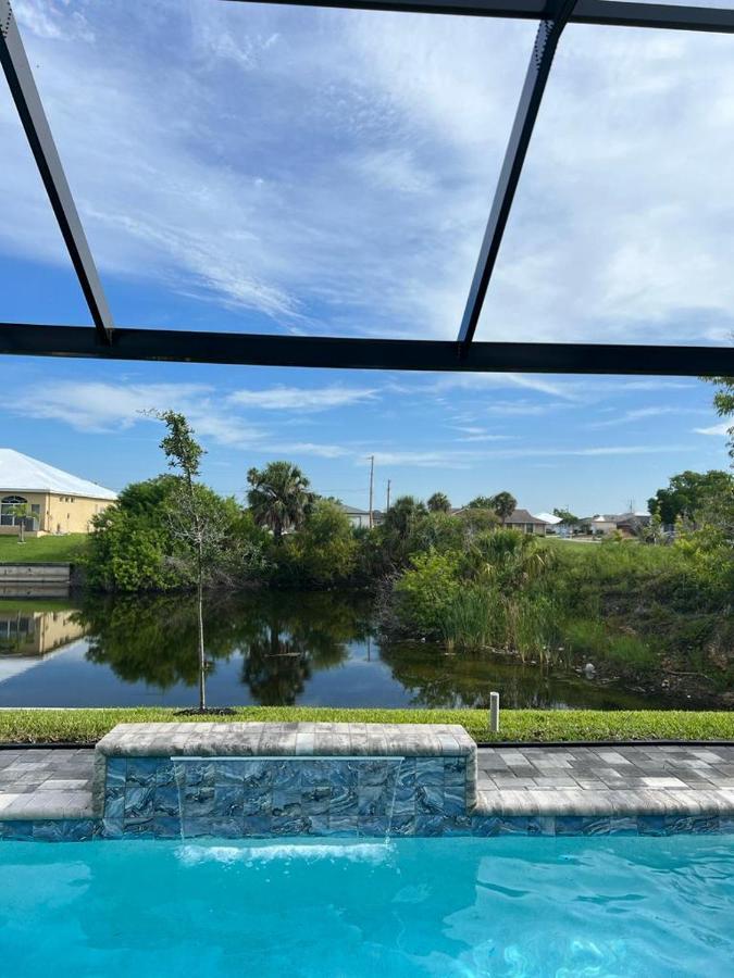 Newly Built Villa Ballerina With Heated Pool And Incredible View Into Beautiful Arrowheadcanal Cape Coral Eksteriør bilde